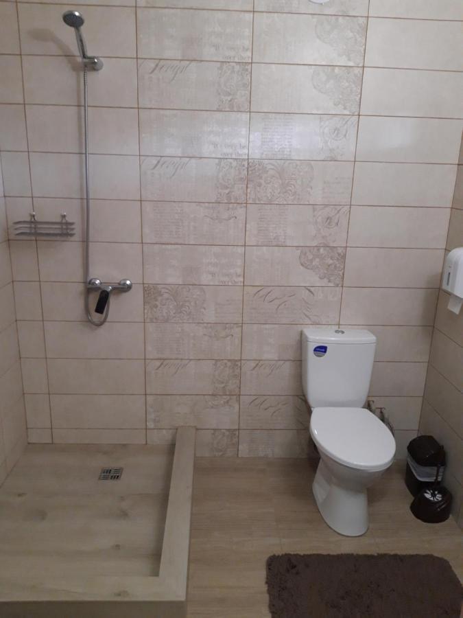 Hotel Jonik Land 초르노모르스크 외부 사진